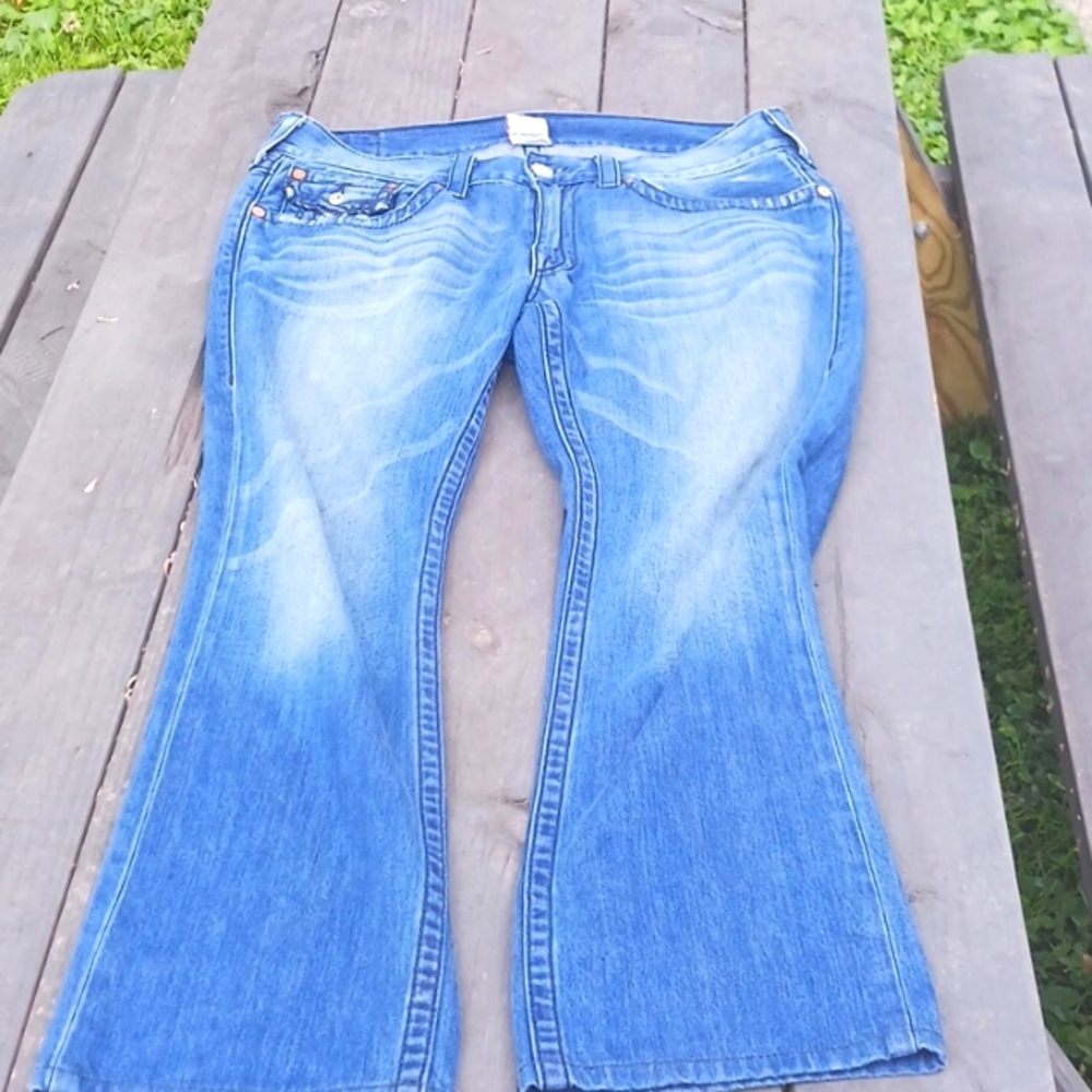Mens size 36×28 Tru Religion jeans